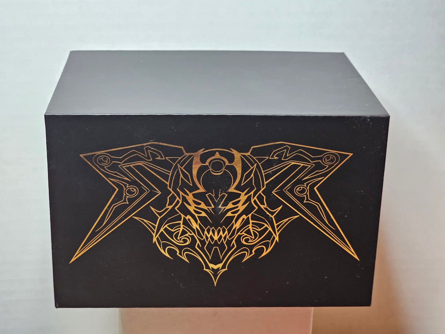 Mana Moon - Amanda Lapalme Vasto Lorde Ichigo x Golden Eldlich Leather Deck Box