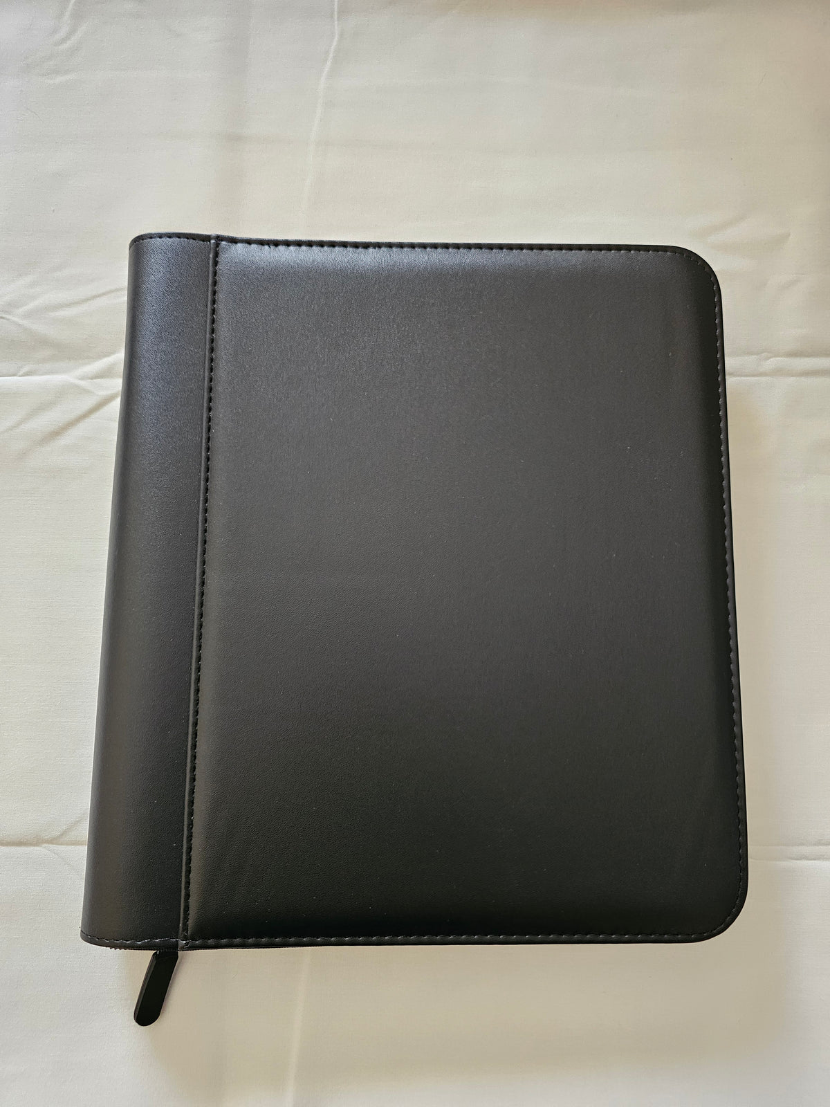 4 Pocket Top Loader Zipper Binder - Holds 128 Top Loaders